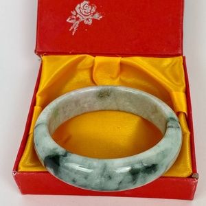 VTG Natural JADE Bangle Bracelet Green Icy Gray